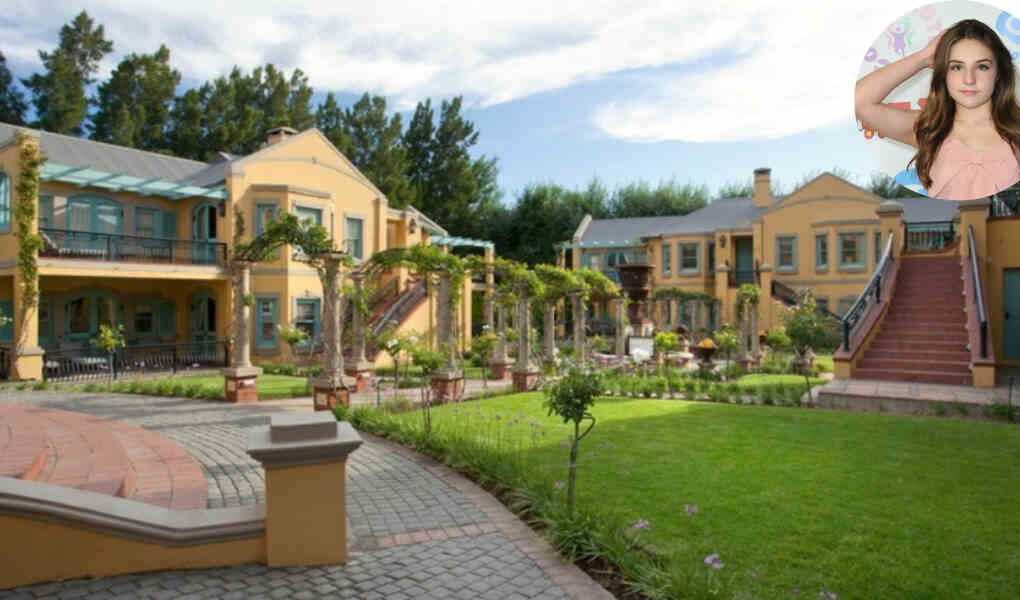 Piper Rochelle House