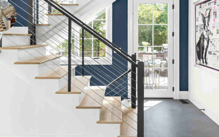 How many stairs are in a normal house?