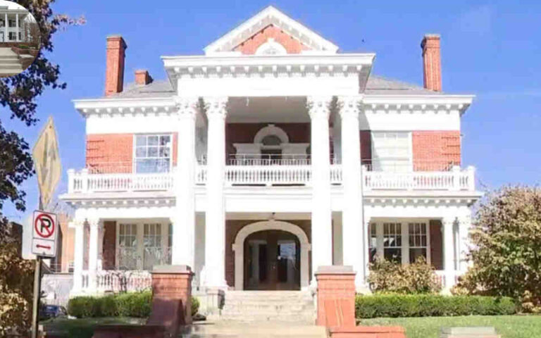 berea ohio bans fraternity houses